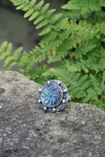 Load image into Gallery viewer, Labradorite ring, labradorite hand carved
