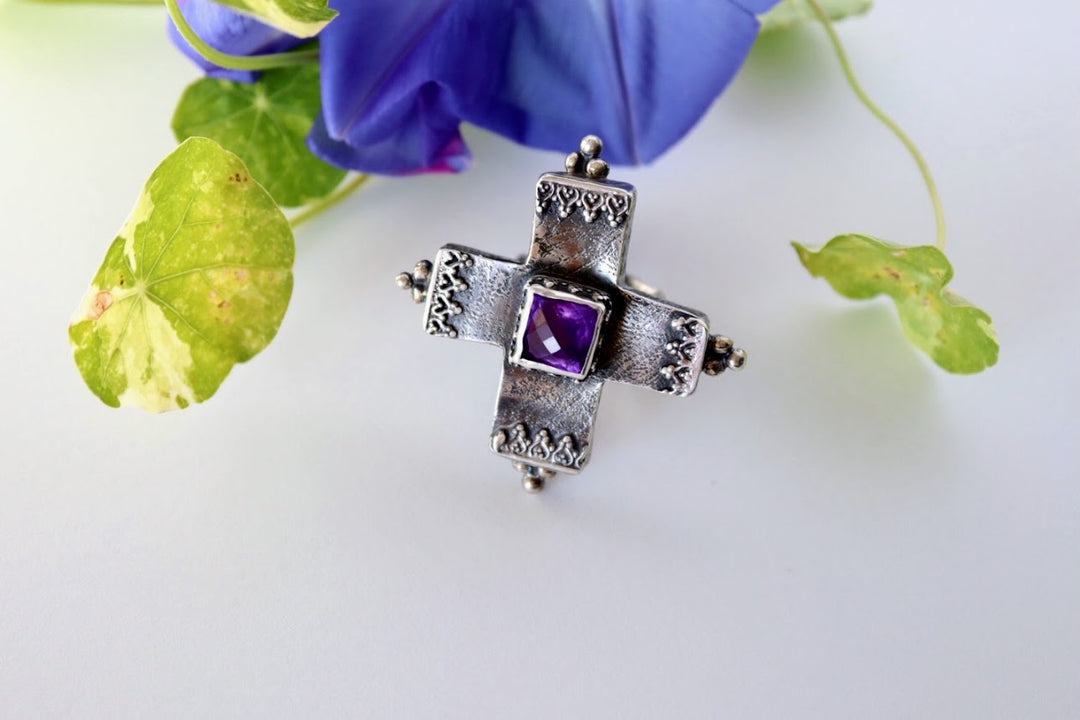 Amethyst Cross Ring