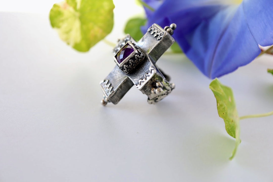 Amethyst Cross Ring